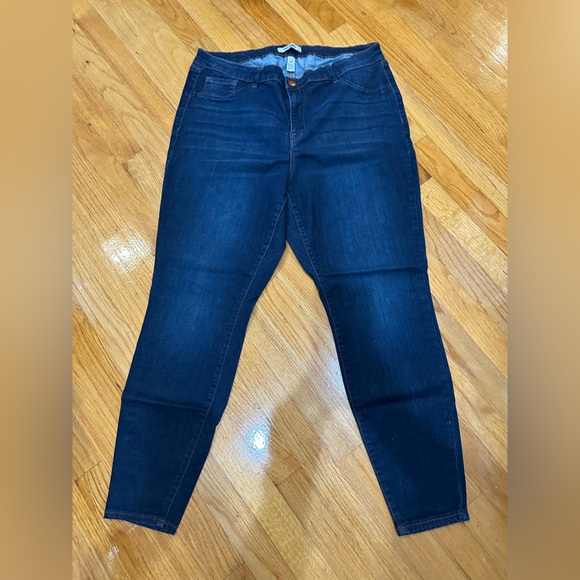 Refuge Deep Indigo Skinny Jeans - Picture 1 of 5